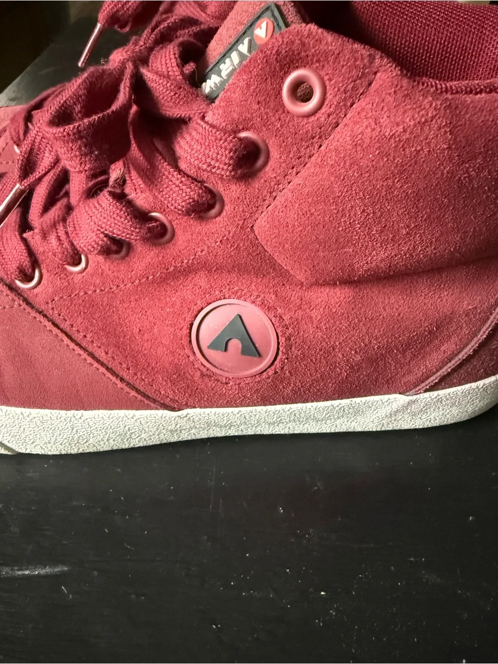 Airwalk great stylish